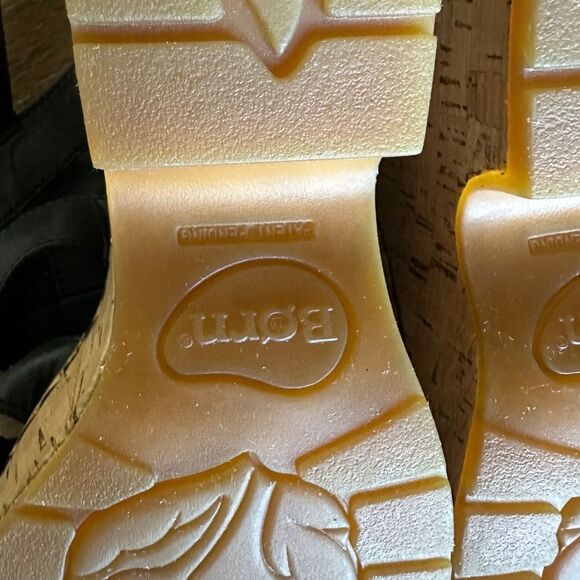 Børn Bernese Cage Wedge Sandal In Black Leather - Picture 12 of 12